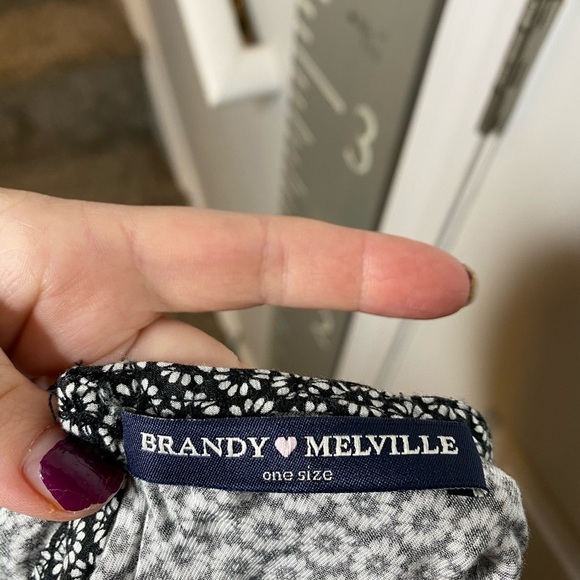 BRANDY MELVILLE Daisy Crop Top Open Back‎ One Size - Picture 4 of 5